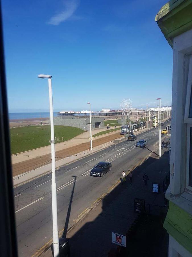 Wallace Hotel Blackpool Eksteriør bilde
